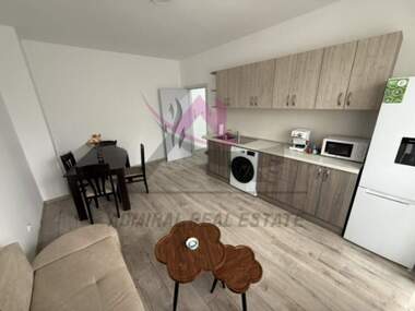 Kira - Apartman olarak Mladost 1,  Varna