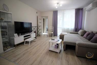Miete - Wohnung in Wazrajdane,  Burgas