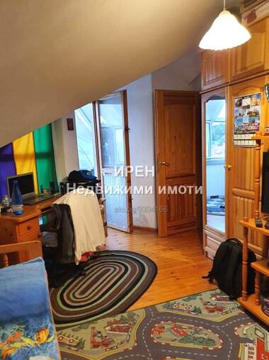 Verkauf - Wohnung in Zentar,  Iambol