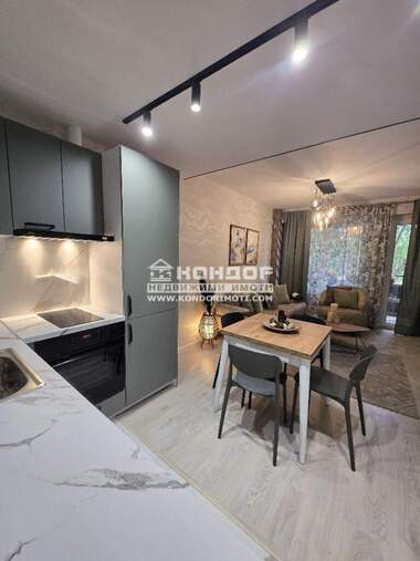 Продажба - Апартамент в Кършияка,  Пловдив