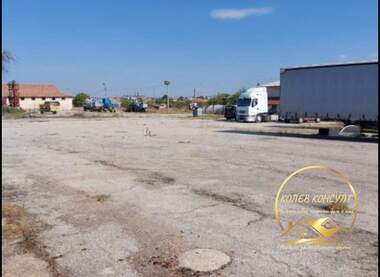Satış - Endustriyel tesisler/Otoservizi/Depo yeri/Depo olarak Liubimec,  Haskovo