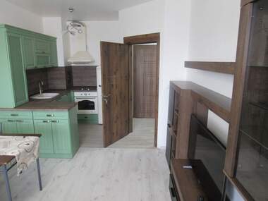 Închiriere - Apartament în Izgrev,  Burgas