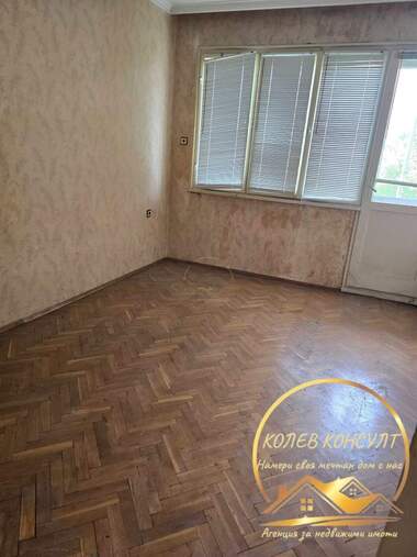 Продажба - Апартамент в Димитровград,  Хасково