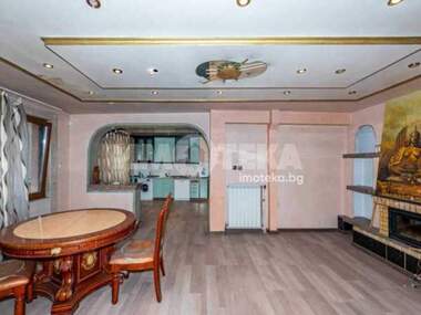 Продажба - Апартамент в Кършияка,  Пловдив