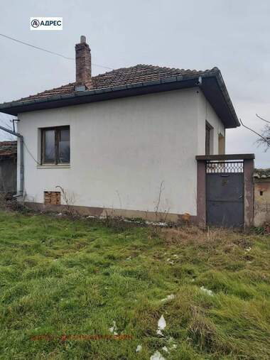 For sale - House in Vylchitryn,  Pleven
