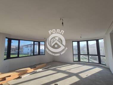 For sale - House in Zlatitrap,  Plovdiv