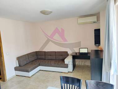 Kira - Apartman olarak Pogrebi,  Varna