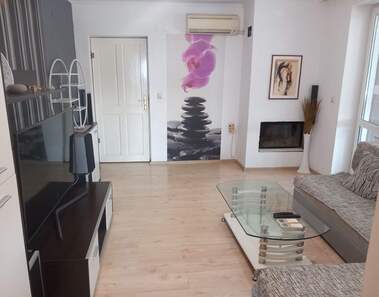 Vânzare - Apartament în Țentralen iujen raion,  Ruse
