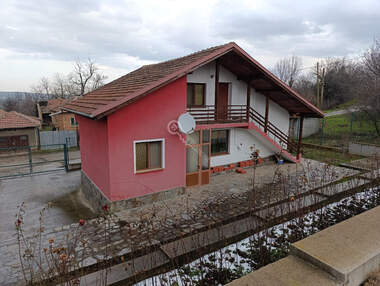 Vânzare - Casă în Karaisen,  Veliko Tărnovo
