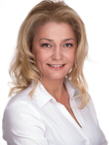 Петя Пирова