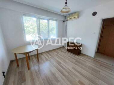 Miete - Wohnung in Bratia Miladinowi,  Burgas