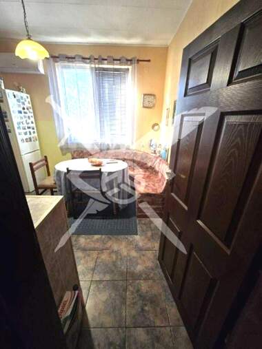 Vânzare - Apartament în Țarevo,  Burgas