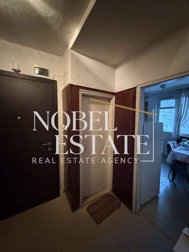 Продажа - Квартира в Лазур,  Бургас