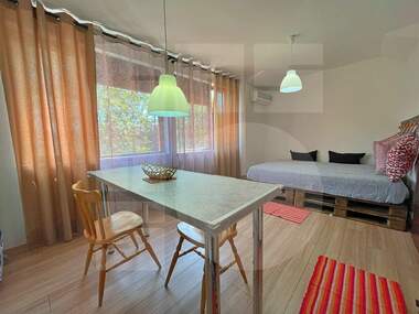 For rent - Apartment in Konfuto,  Varna