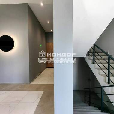 Vânzare - Apartament în Kărșiaka,  Plovdiv