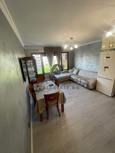 For sale - Apartment in Kiuchuk Parij,  Plovdiv