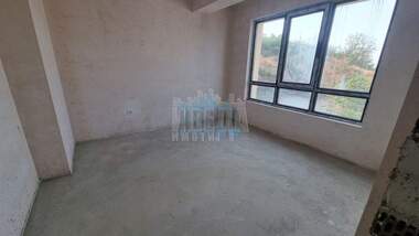 Продажба - Апартамент във Възраждане 3,  Варна