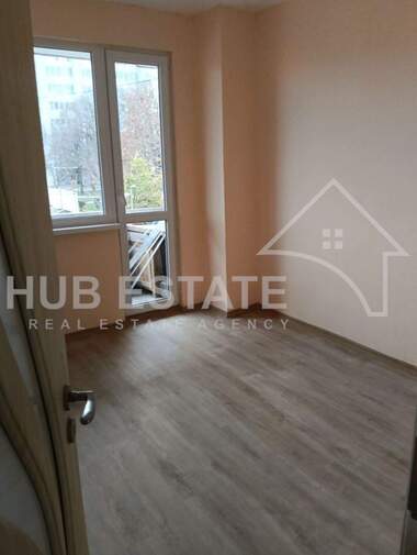 Продажа - Квартира в Център,  Добрич
