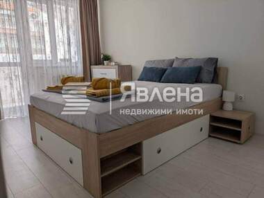 Miete - Wohnung in Lazur,  Burgas