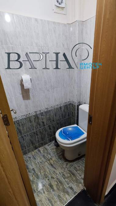 Наем - Апартамент във ВИНС - Червен площад,  Варна
