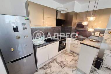 Închiriere - Apartament în Troșevo,  Varna
