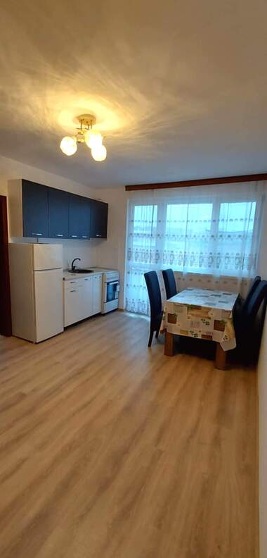 Închiriere - Apartament în Kamenni,  Haskovo