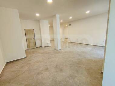 For rent - Store/Office/Storage/Beauty saloon in Business Hotel,  Varna