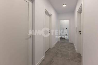 For sale - Apartment in Vazrajdane 2,  Varna