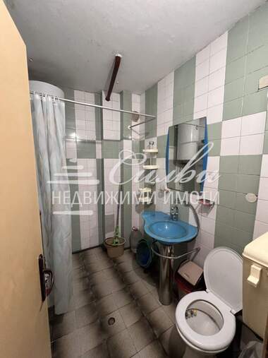 Închiriere - Apartament în Matematiceeskata gimnazia,  Șumen