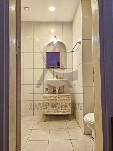 Închiriere - Apartament în Văzrajdane 1,  Varna