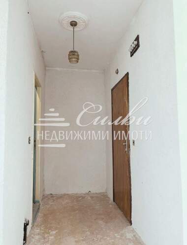 For sale - Apartment in Boian Balgaranov 1,  Shumen