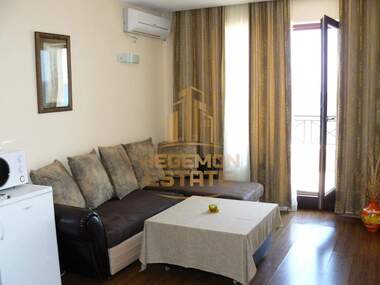 Vânzare - Apartament în Golden Sands,  Varna