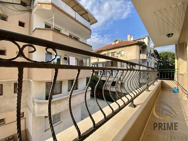 Închiriere - Apartament în Lazur,  Burgas