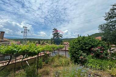 For sale - House in Osmar,  Shumen