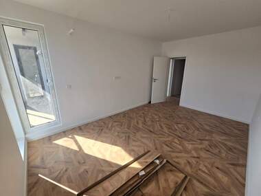 Verkauf - Wohnung in Horizont,  Burgas