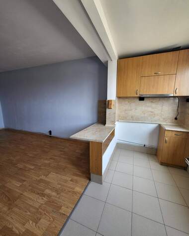 Vânzare - Apartament în Iztok,  Pazardjik