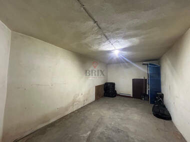 For sale - Garage in Center,  Ruse