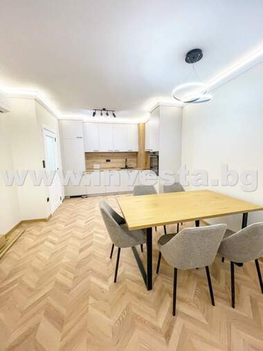Verkauf - Wohnung in Üjen,  Plowdiw