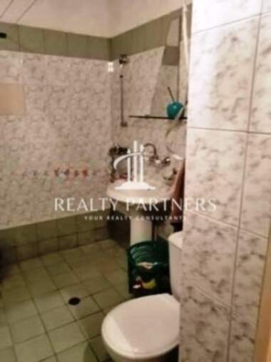 Продажба - Апартамент в Изток,  Перник