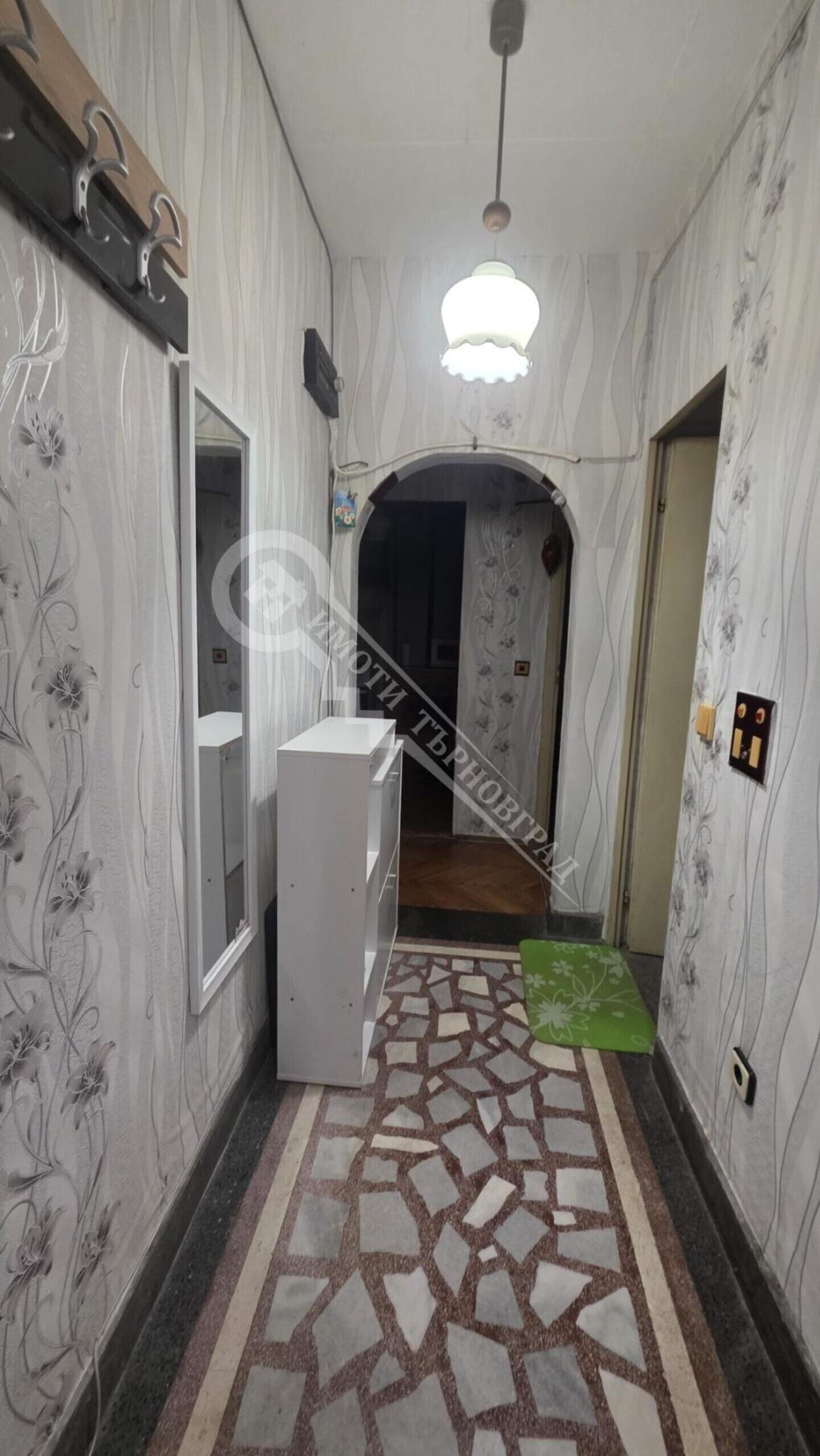 Тристаен Апартамент в Горна Оряховица, Велико Търново – снимка 8