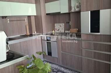 Продажба - Апартамент в Гранд Мол,  Варна