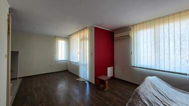 Vânzare - Apartament în Ustrem,  Pazardjik