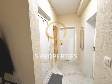 Vânzare - Apartament în Center,  Varna