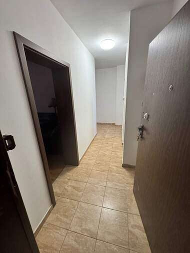 Închiriere - Apartament în Kărșiaka,  Plovdiv