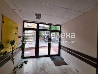 For sale - Store in Center,  Shumen