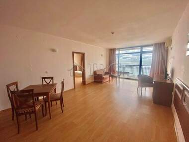 Vânzare - Apartament în Elenite,  Burgas