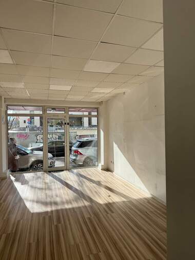 Miete - Laden/Büro/Schönheitssalon/Gastronomie in Center,  Sovia