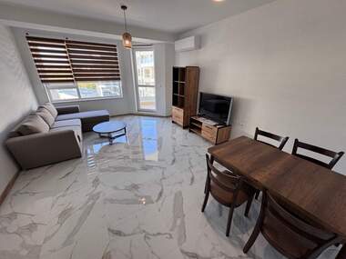Închiriere - Apartament în Slaveîkov,  Burgas