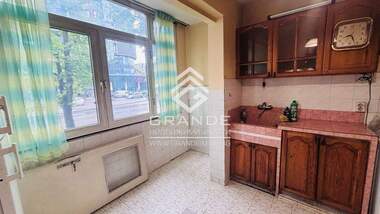 Vânzare - Apartament în Mladejki hălm,  Plovdiv