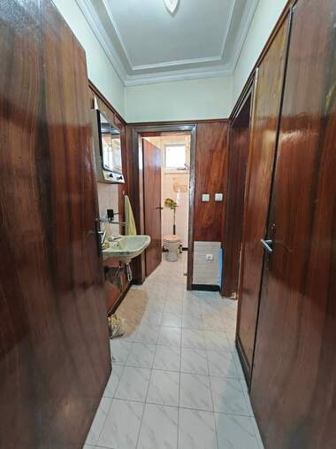 Vânzare - Apartament în Țentăr,  Montana
